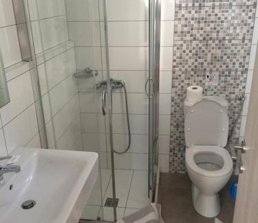 Milatos Beach Apartamento | Socrates Apartmens & Restaurant