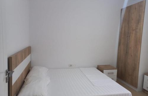 Radhime Apartamento | Sofi apartment