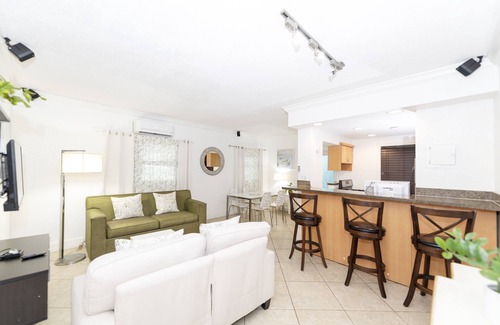 South Pointe Apartamento | SOFI BEACH APARTMENT