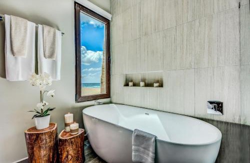 Chacalal Villa | Sofi Beachfront villa in Tankah Bay!