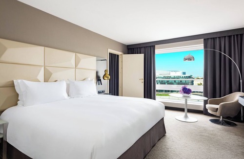 Srodmiescie Połnocne Hotel | Sofitel Warsaw Victoria