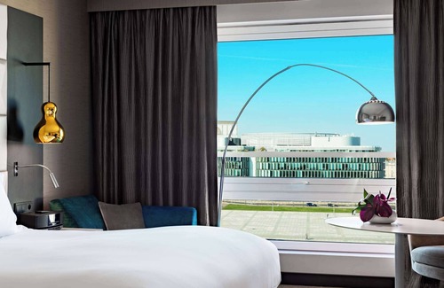 Srodmiescie Połnocne Hotel | Sofitel Warsaw Victoria