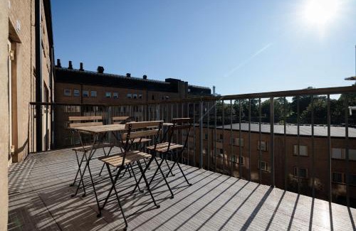 Katarina-Sofia Apartamento | SoFo flat w big private balcony
