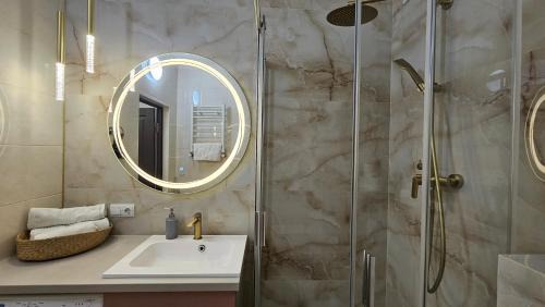 Mukachevo Apartamento | Soft Pink Apartment