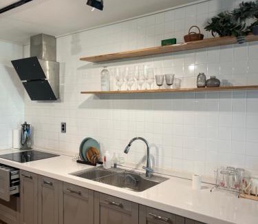 Downtown Casa | Sogobe Jeju House