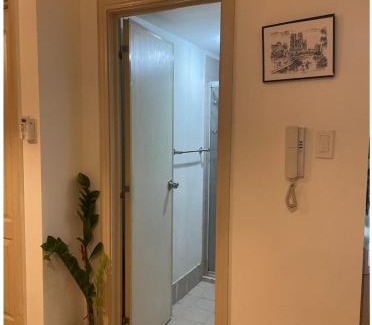 Highway Hills Apartamento | SOHO Central 1 BR Big Sized with balcony