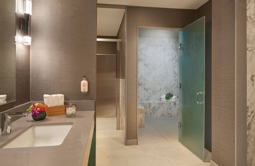 Toronto Entertainment District Hotel | Soho Hotel Toronto