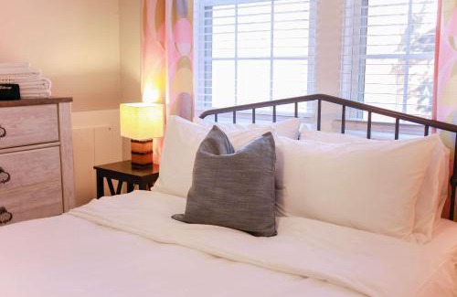 Ghent Apartamento | Sojourn at Colley Manor