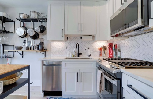 Shaw Apartamento | Sojourn Condo in NW DC, 2 blocks to Shaw Metro
