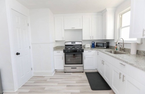 Willoughby Spit Apartamento | Sojourn on the Bay 2 BR Private Beach Access