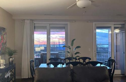 Sandbridge Casa | Sojourn's Sanctuary Condo Vitamin Sea Sleeps 6