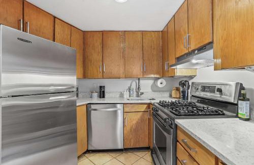 Dupont Circle Apartamento | Sojourn Top-tier Walk Score by Chic Local Eateries