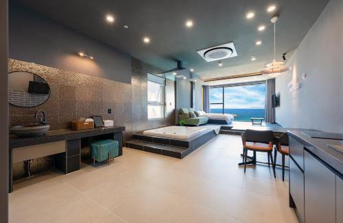 Sokcho Casa | Sokcho 828 Spa Pension