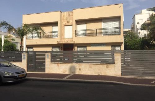 Nahariya Apartamento | SOKOLOV Vacation Boutique Apartments by the sea in nahariya