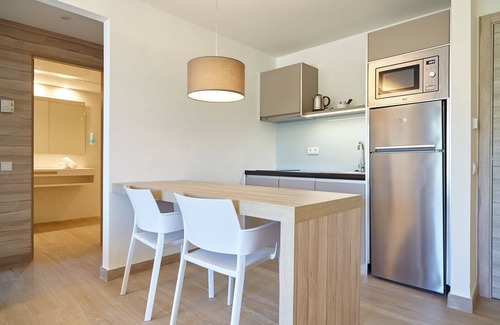 Sant Antoni de Portmany Apartamento | Sol Bahia Ibiza Suites