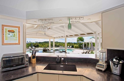 Marigot Villa | Sol E Luna in Terres Basses by Personal Villas - Newly Enlarged and Refurbished