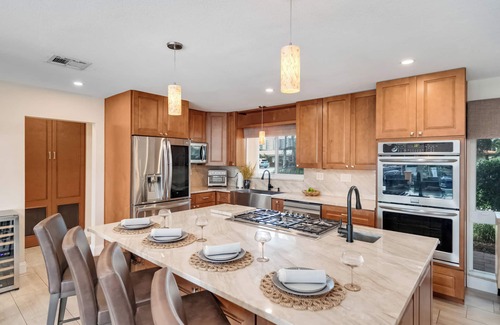 Pompano Isles Casa | SOL HAUS Waterfront + Heated Saltwater Pool/Spa