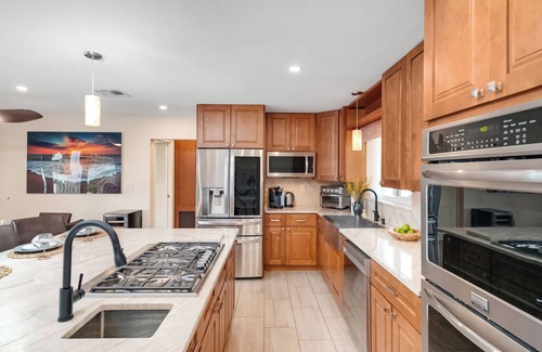 Pompano Isles Casa | SOL HAUS Waterfront + Heated Saltwater Pool/Spa
