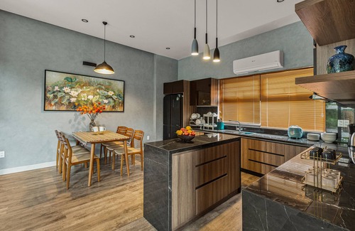 Son Tra Villa | Sol Villa 4BR near Han River