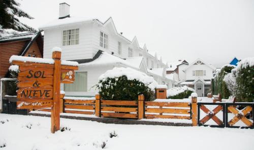 Lanin National Park Cabina | Sol y Nieve