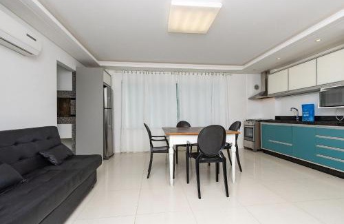 Quatro Ilhas Apartamento | Departamento 203 Residencial Solar das Ilhas - Conforto y cercanía a la playa 4 Islas!