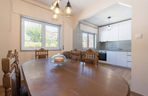 Beijos Apartamento | Solar de Pisões A by Host Wise