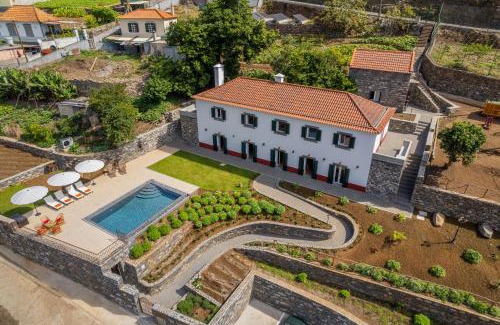 Ribeira Brava Casa | Solar dos Reis by An Island Apart