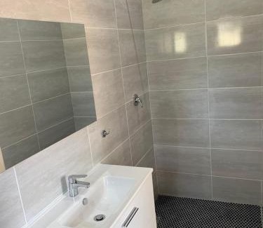 Constantia Apartamento | SOLAR POWERED - Heart of Constantia2