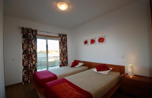 Sao Martinho do Porto Apartamento | Solar - Sea view apartment with pool