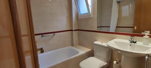 Torre de Benagalbon Apartamento | Solar Suite