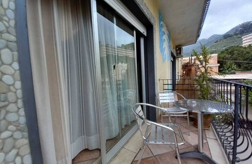 Villagonia Apartamento | Habitación 'Family Con Vista' con balcón, Wi-Fi y aire acondicionado
