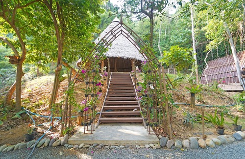 Koh Wai Casa | Sole Resort Acogedor bungalow familiar frente a la playa con restaurante en isla privada