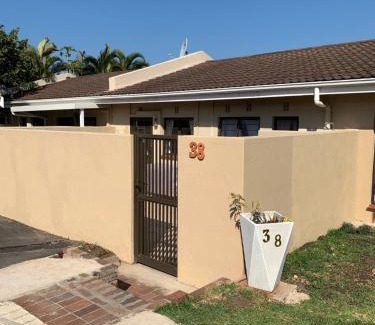 Scottburgh South Casa | Sole's Leap