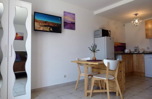 Les Adrets-de-l'Esterel Apartamento | Soleil Rouge. Estudio Lavande. La calma y la tranquilidad del Esterel. 3 ***