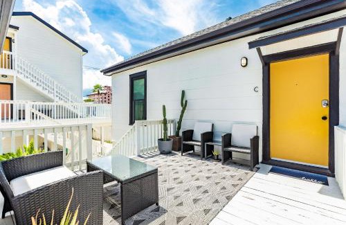 San Jacinto Casa | Soleil House - Unit C