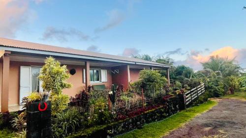 Sainte-Rose Casa | Soleil Levant by Tropic Locations