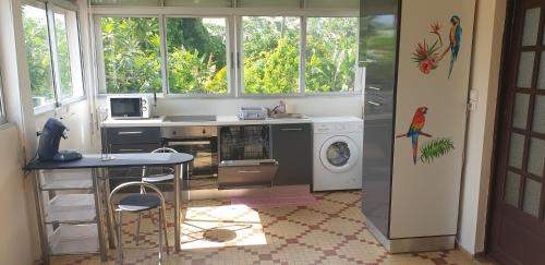 Petit-Bourg Casa | Soleil levant