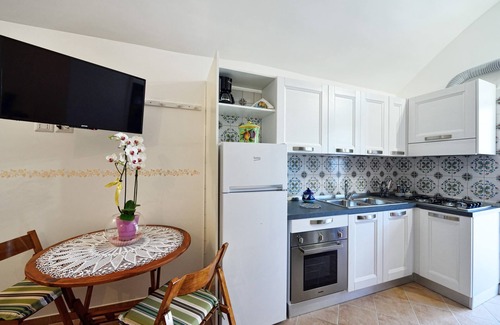 Conca dei Marini Apartamento | Apartamento SOLELUNA con terraza con espectaculares vistas al mar y Amalfi