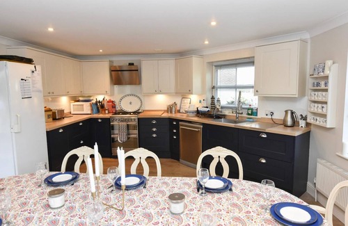 Bembridge Casa | Solent Landing No 16 Beach Retreat