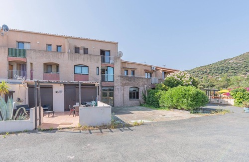 Aregno Apartamento | Solenzara - Appartement avec balcon
