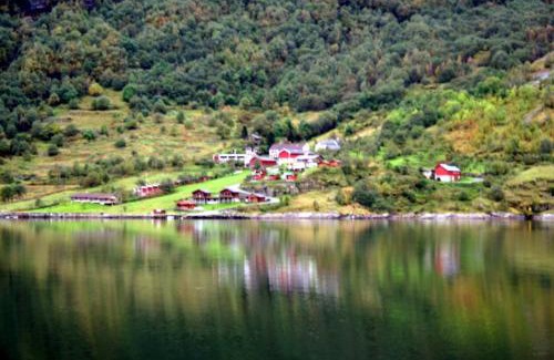 Stranda Cabina | Solhaug Fjordcamping
