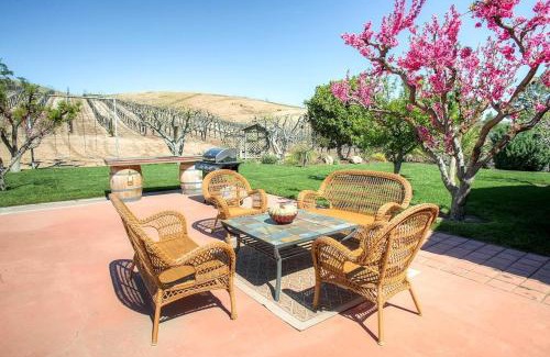 Paso Robles Casa | Solitude I