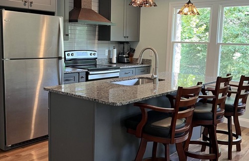 Morganton Cabaña | Solitude of the Hills of NC & beauty of the Catawba River yet minutes to I-40.