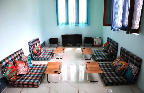 Majkhali Casa | Solo Travelers Club