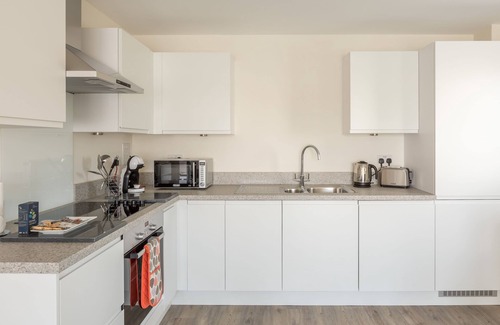 Rushmoor District Apartamento | Solstice House by House of Fisher