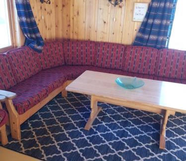 Al Municipality Casa | Solstua Three-bedroom Cottage