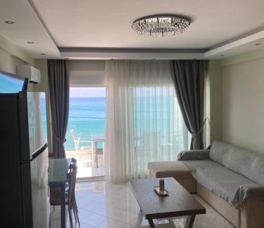 Loutsa Casa | Solymar