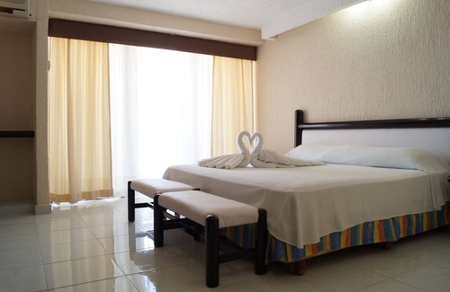 Zona Hotelera Hotel | Solymar Cancun Beach Resort