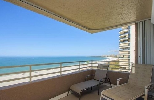 Marco Island Condominio | Som 813 - Somerset 2 Bedroom Condo by Redawning