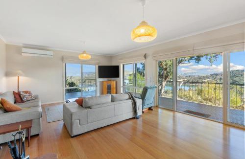 Bonnie Doon Casa | Someplace Else